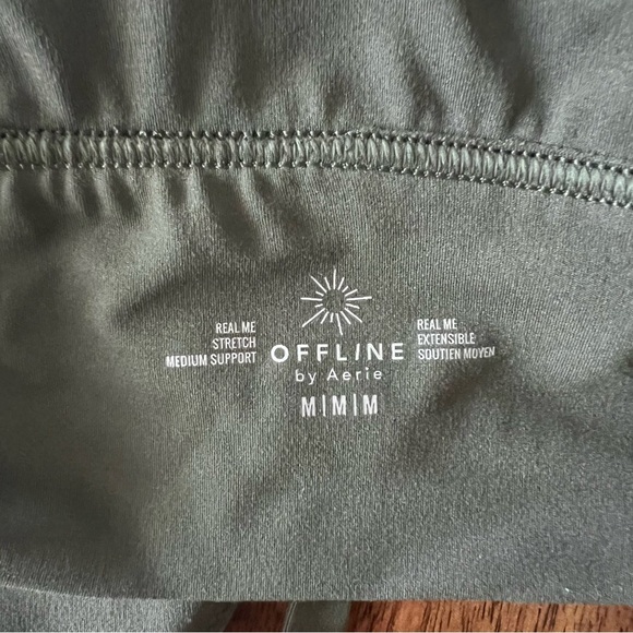 OFFLINE By Aerie Real Me Strappy Back Sports Bra Size Medium - Picture 8 of 9